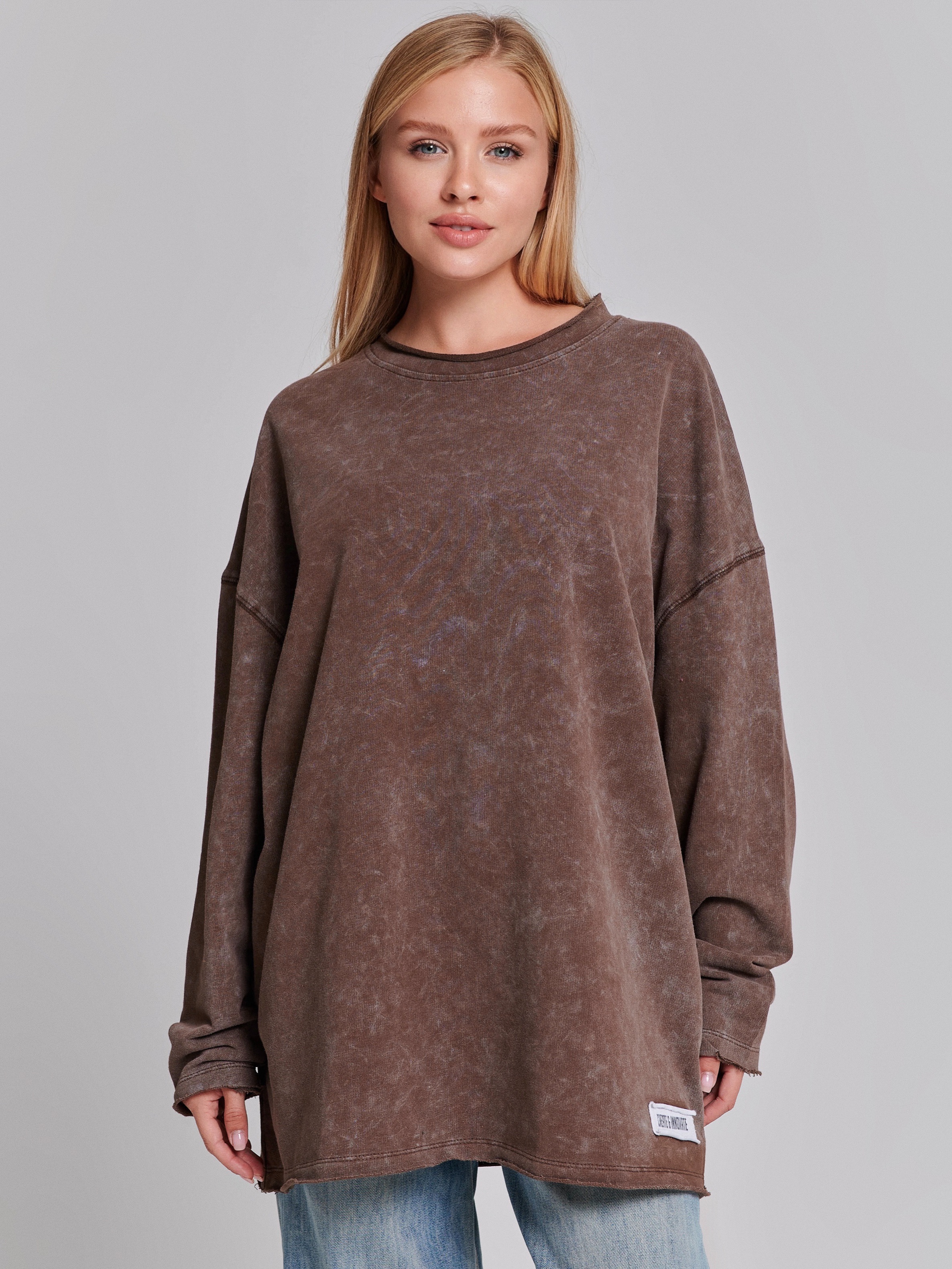 ЖЕНСКИЙ ЛОНГСЛИВ