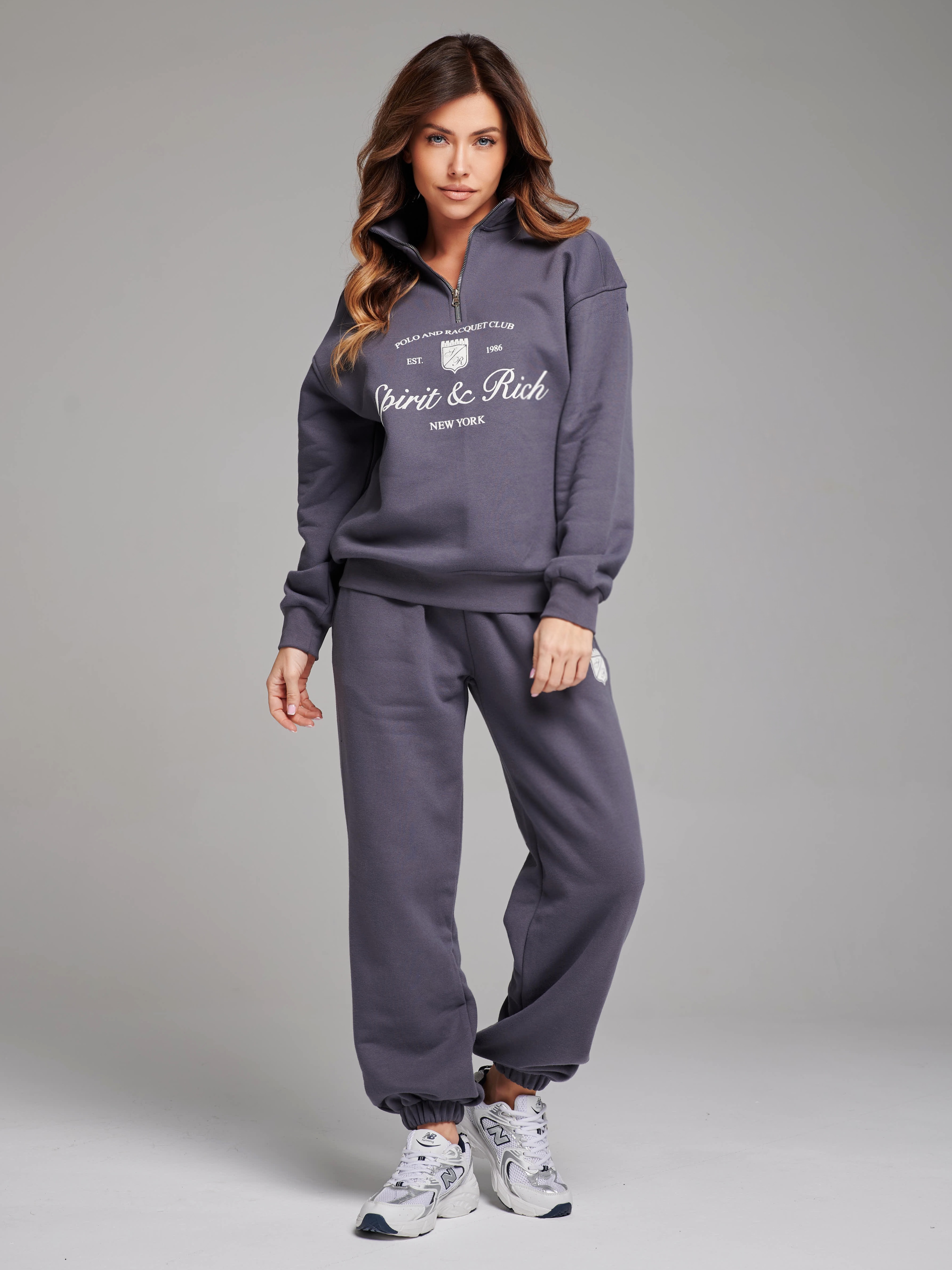 СПОРТИВНЫЙ КОСТЮМ ЖЕНСКИЙ 