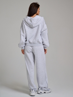 СПОРТИВНЫЙ КОСТЮМ ЖЕНСКИЙ 