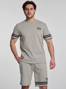 КОСТЮМ С ШОРТАМИ  кофе с молоком