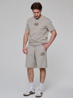 КОСТЮМ С ШОРТАМИ  кофе с молоком