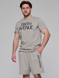 КОСТЮМ С ШОРТАМИ  кофе с молоком